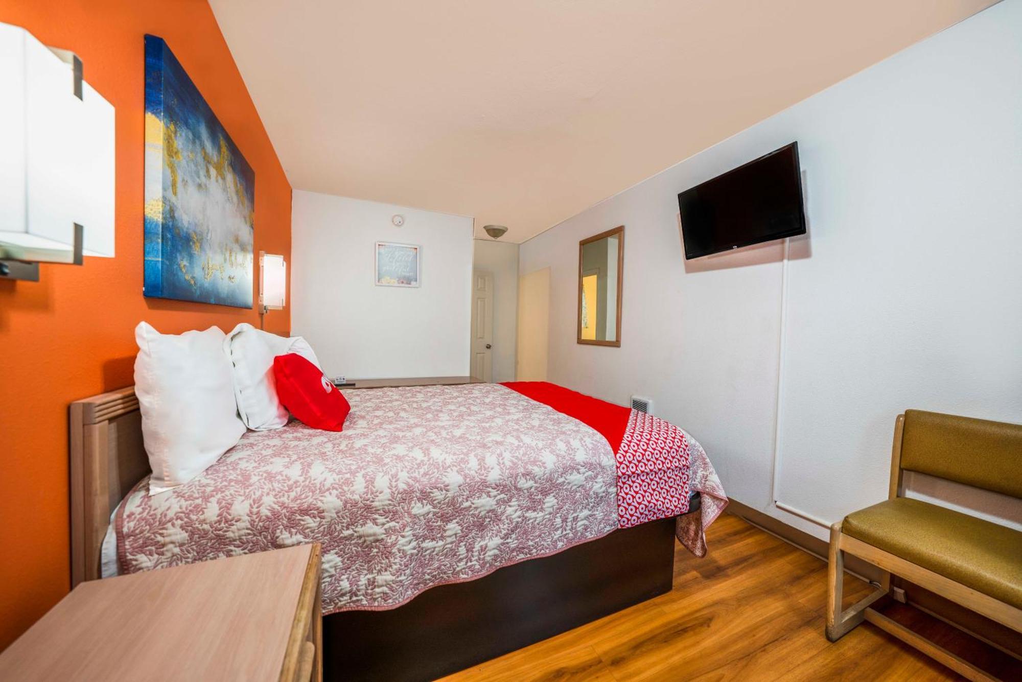 Royal Gateway Motel By Oyo เบนด์ ภายนอก รูปภาพ