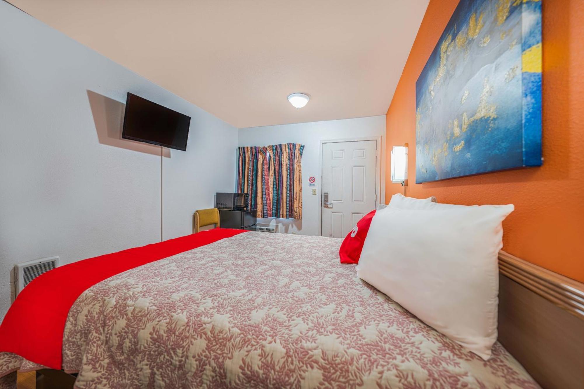 Royal Gateway Motel By Oyo เบนด์ ภายนอก รูปภาพ